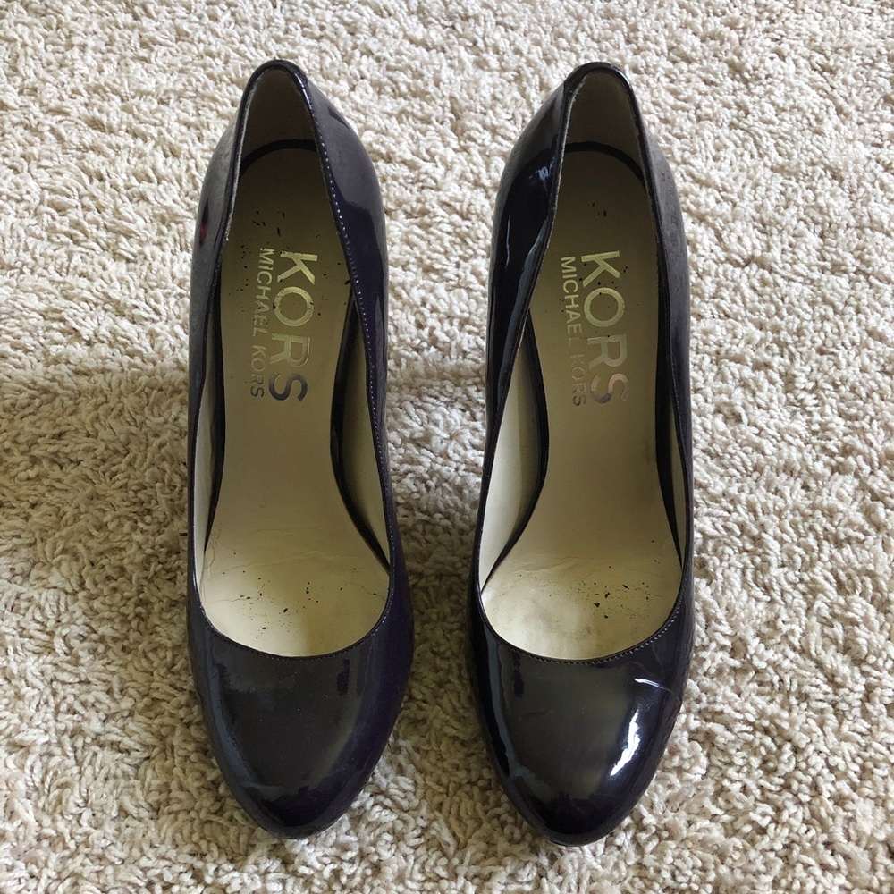 KORS by Michael Kors Glitter Pump - Plum